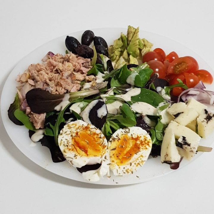 Keto Tuna Salad with Egg, Cherry Tomatoes and Olives